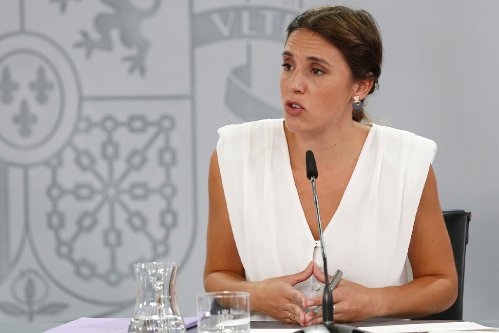Megduplázná a nők elleni erőszak felszámolására szánt költségvetést a spanyol kormány