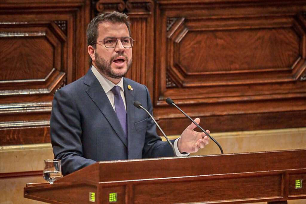 Felbomlott a kormánykoalíció Katalóniában